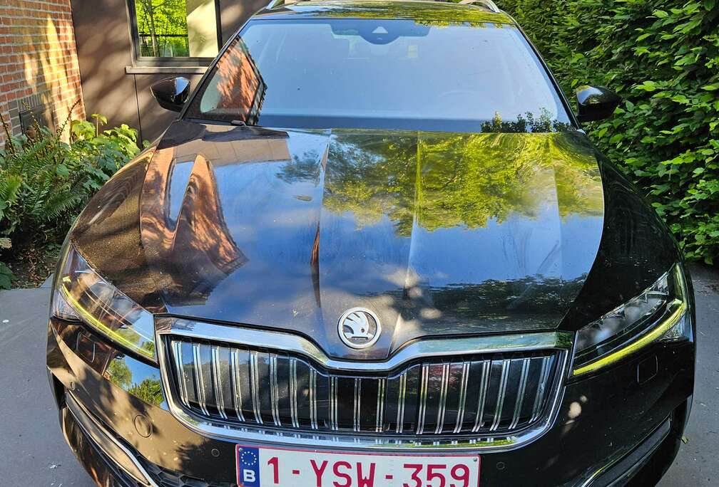 Skoda Superb Combi 1.4 TSI iV DSG Style