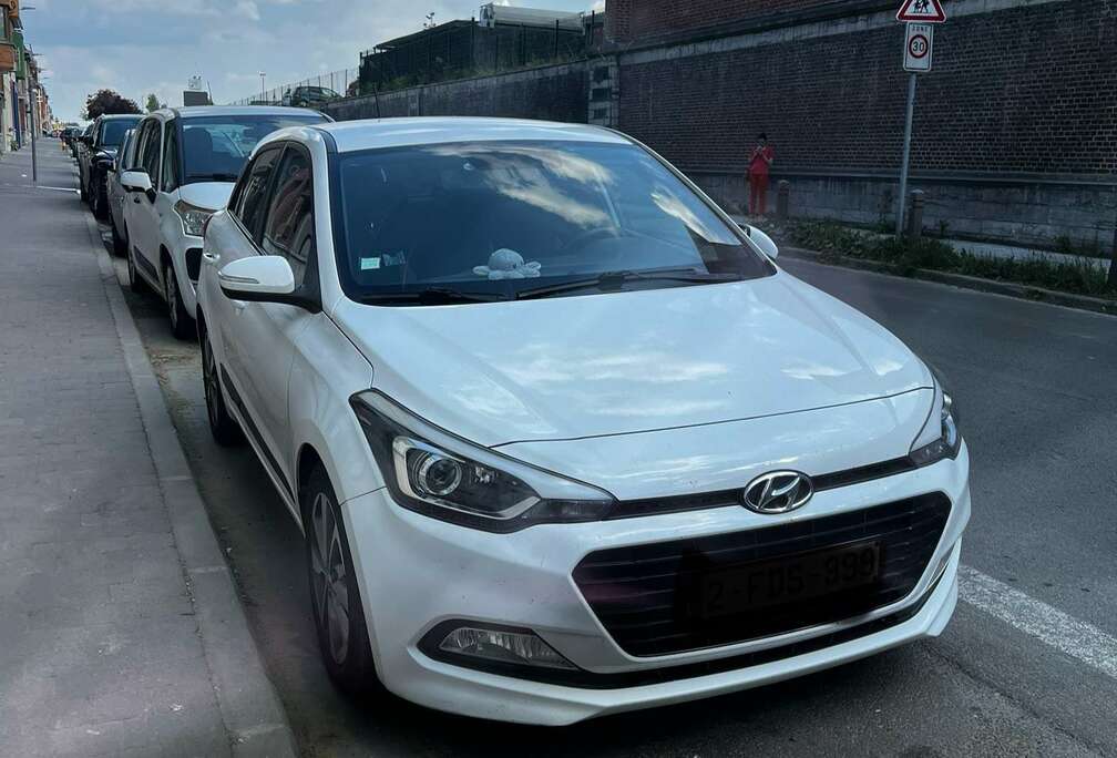 Hyundai 1.0 T-GDi - 100 120 Il Edition #Navi PHASE 1