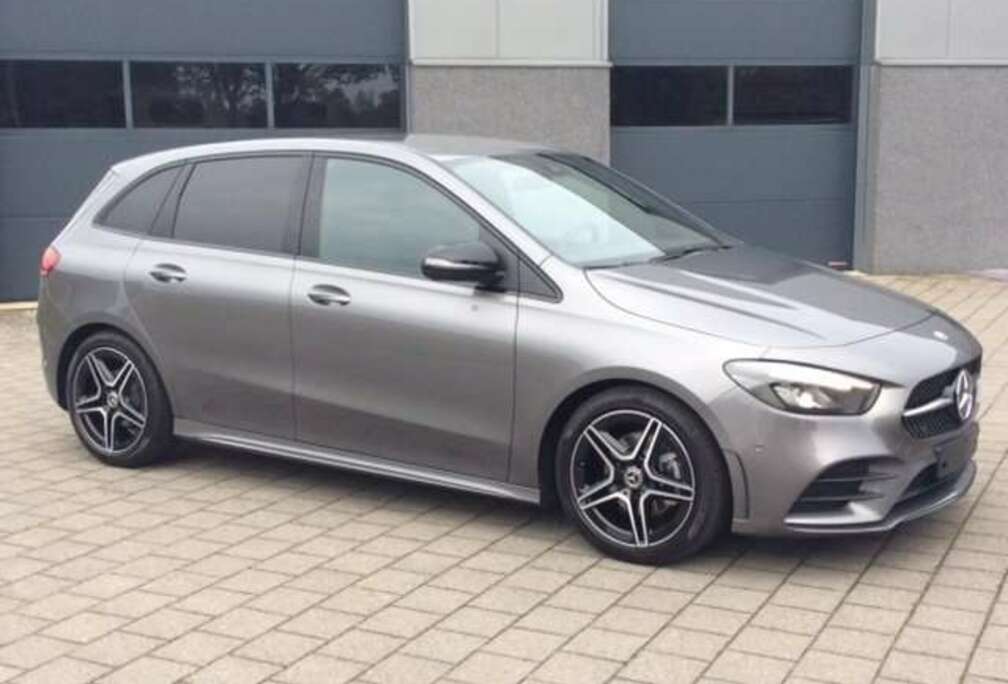 Mercedes-Benz AMG*Nightpakket*Camera*Elektr. koffer*3j waarborg