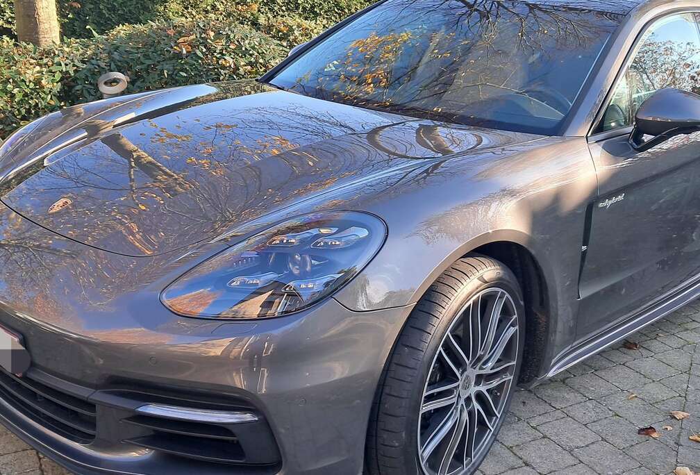 Porsche Panamera 4 E-Hybrid Sport Turismo