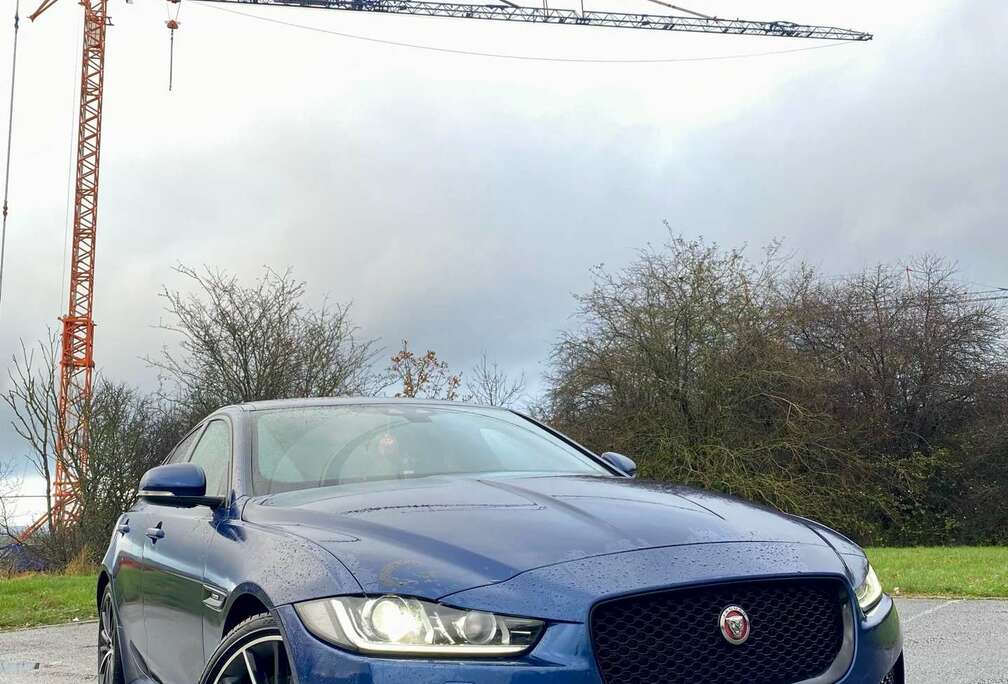 Jaguar 2016 2.0D R sport 180cv