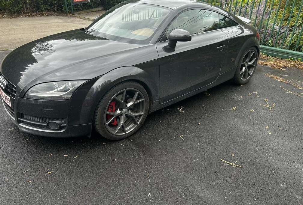 Audi TT Coupé 3.2i V6 Quattro S tronic