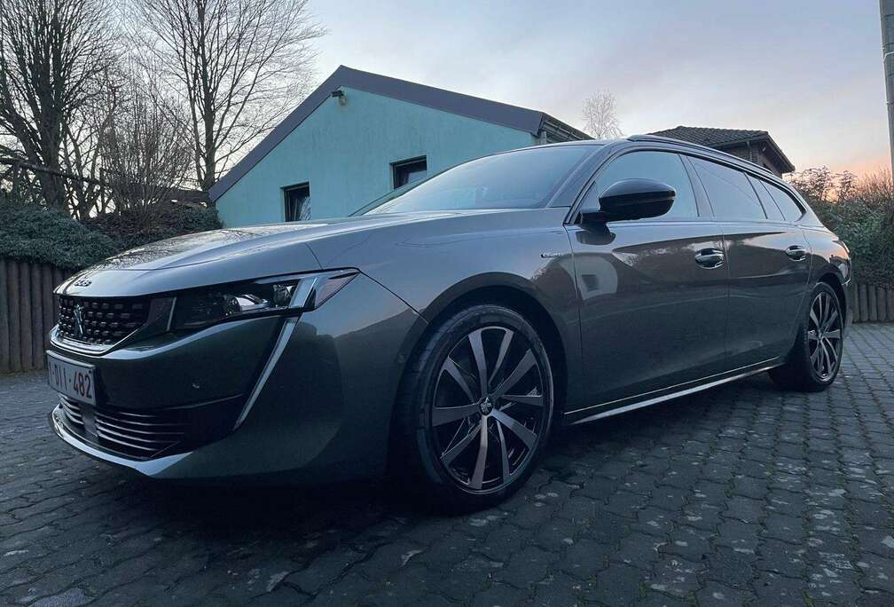 Peugeot SW 1.5 BlueHDi GT Line S&S