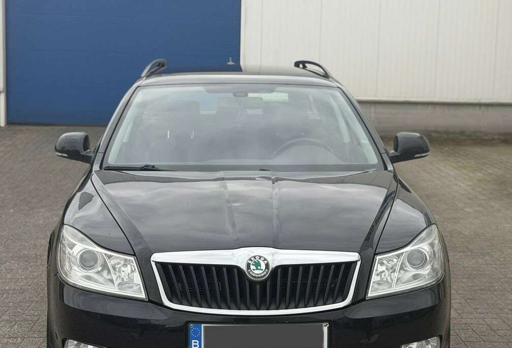Skoda SW 1.6 CR TDi Ambition DPF