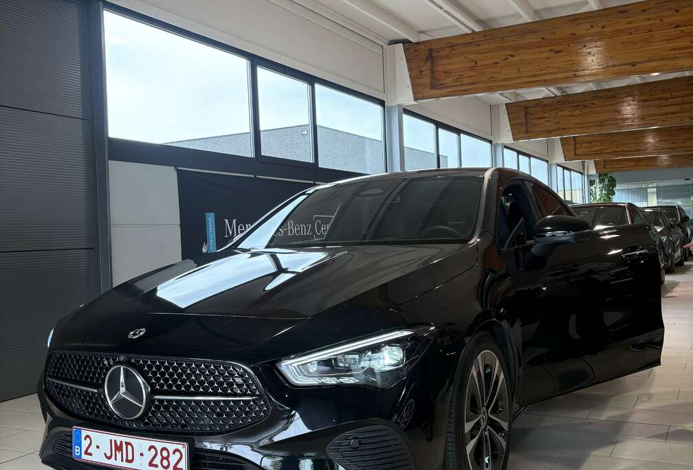Mercedes-Benz Luxury Line