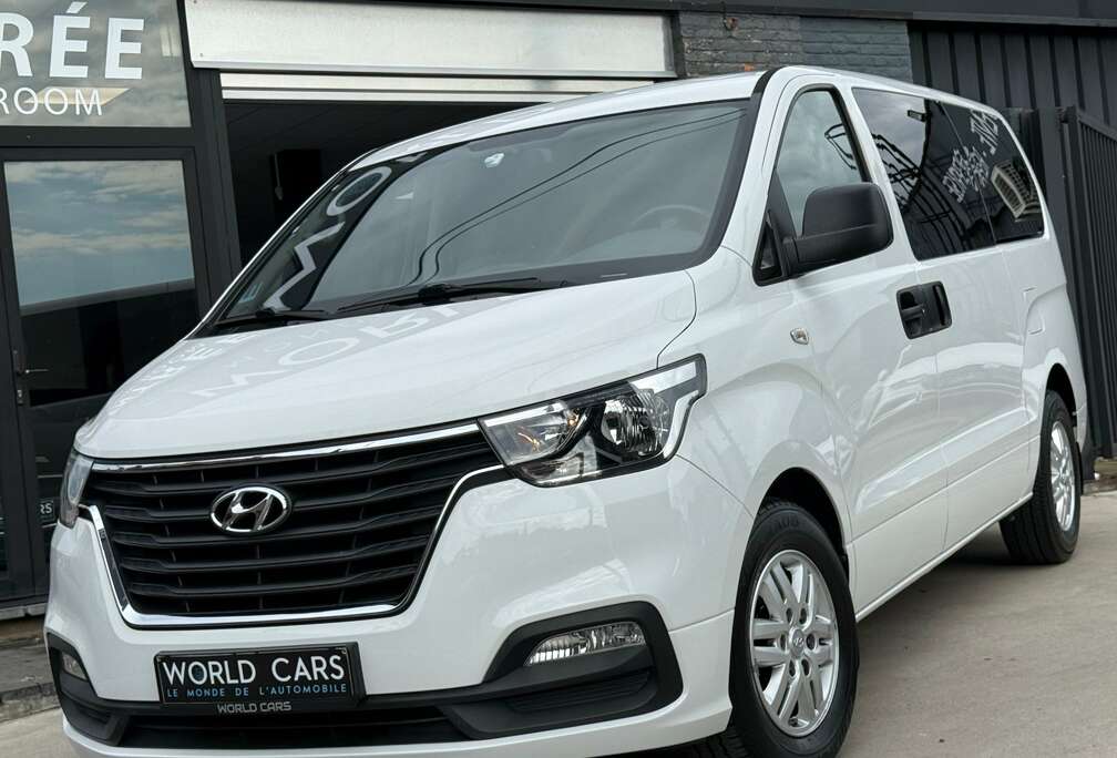 Hyundai 2.5 CRDi 6PLACES TVAC*BTWIN - NAVIGATION - CAMERA - DOUBLE PORTE LATERAL - AIRCO - GARANTIE 12MOIS