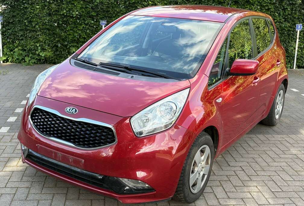 Kia Venga 1.6i