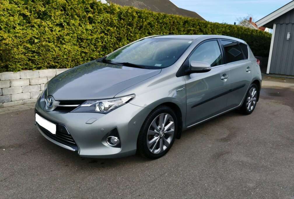Toyota 1.8 hybrid E-CVT ACtive