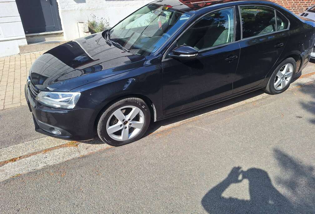 Volkswagen Jetta 1.6 CR TDi Comfortline