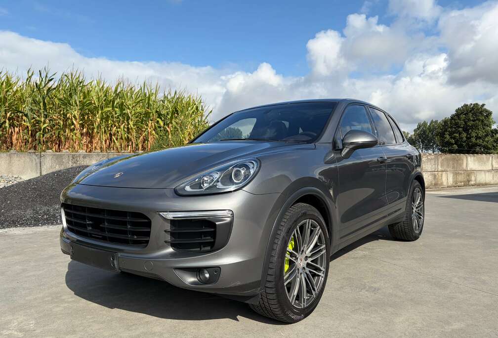Porsche Cayenne 3.0i V6 PHEV S Tiptronic S - Toit ouvrant - garantie