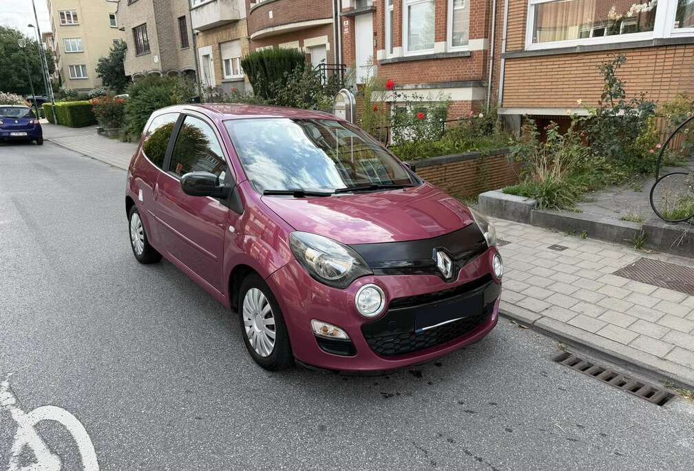 Renault 1.2i – Carnet D’entretien - Prête à Immatriculer