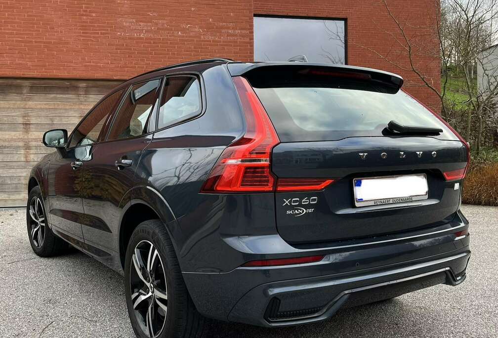 Volvo XC60 T6 AWD Recharge Geartronic R-Design