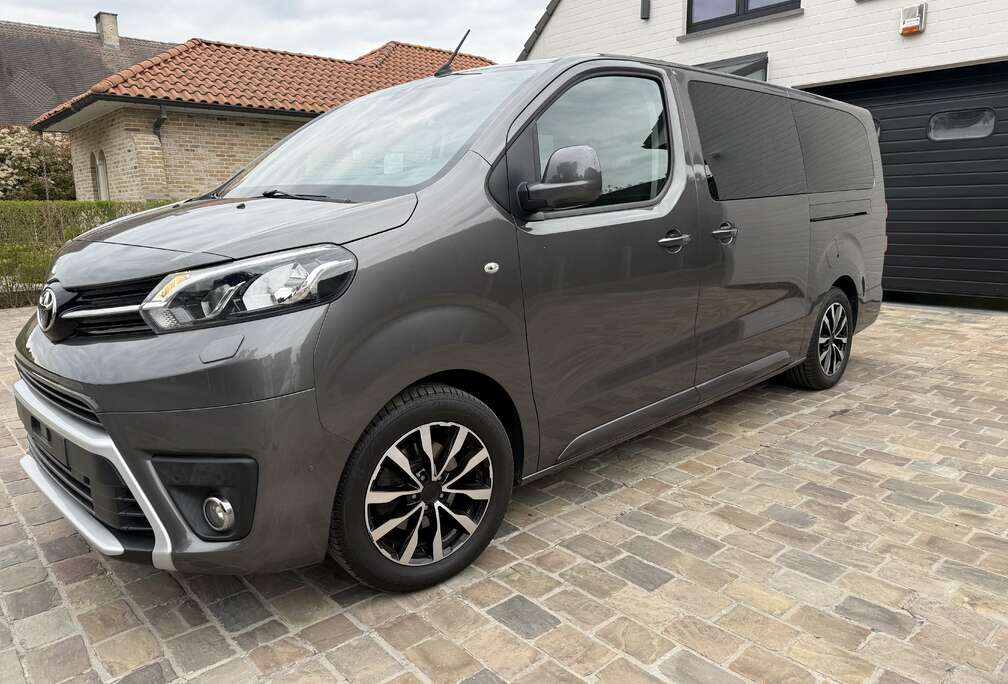 Toyota Verso 2.0 D-4D Long MPV S