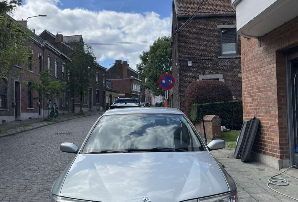 Renault 1.8i 16v RT