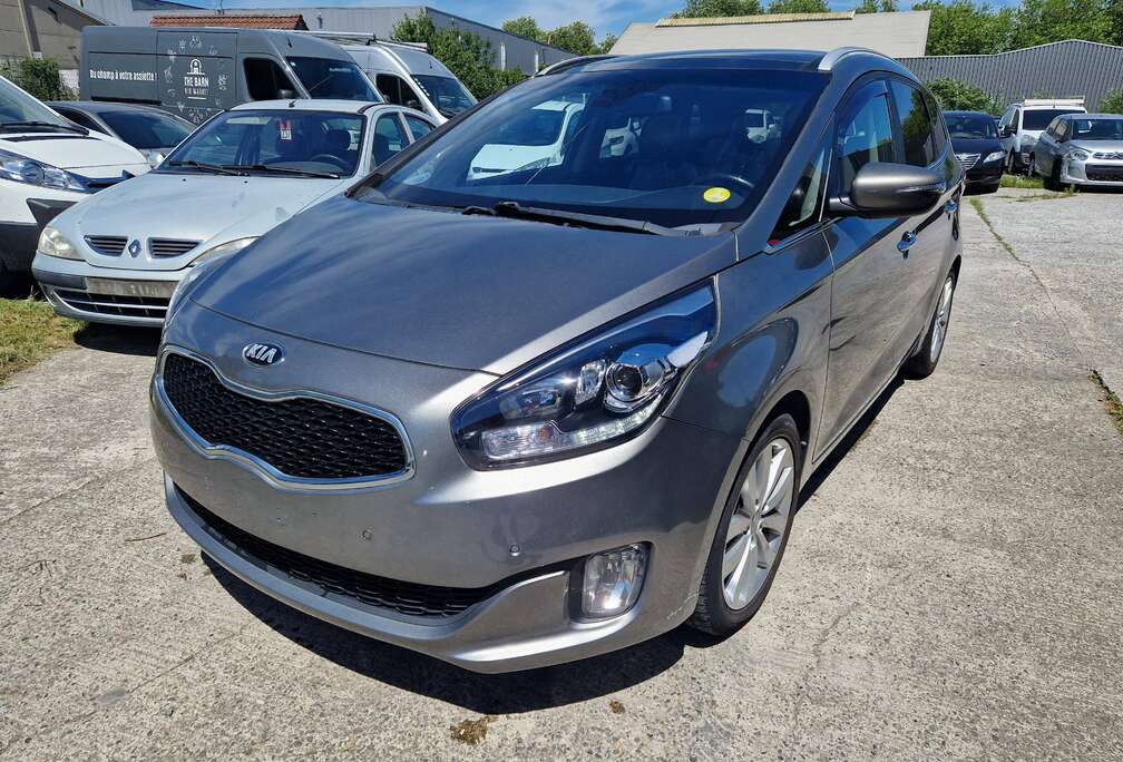 Kia Carens 1.7 CRDI World Edition ISG DCT
