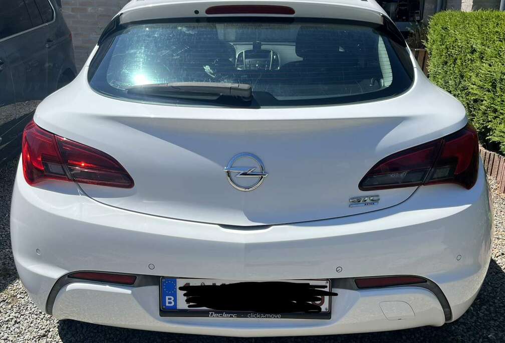 Opel GTC 1.4i Enjoy Start&Stop