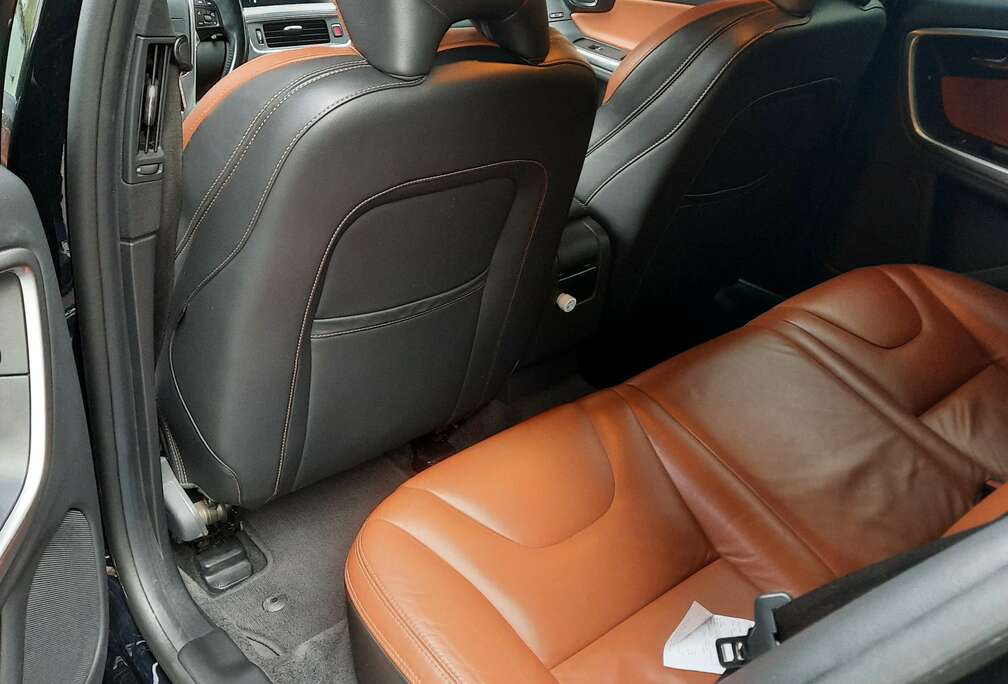 Volvo V60 D4 Geartronic Summum