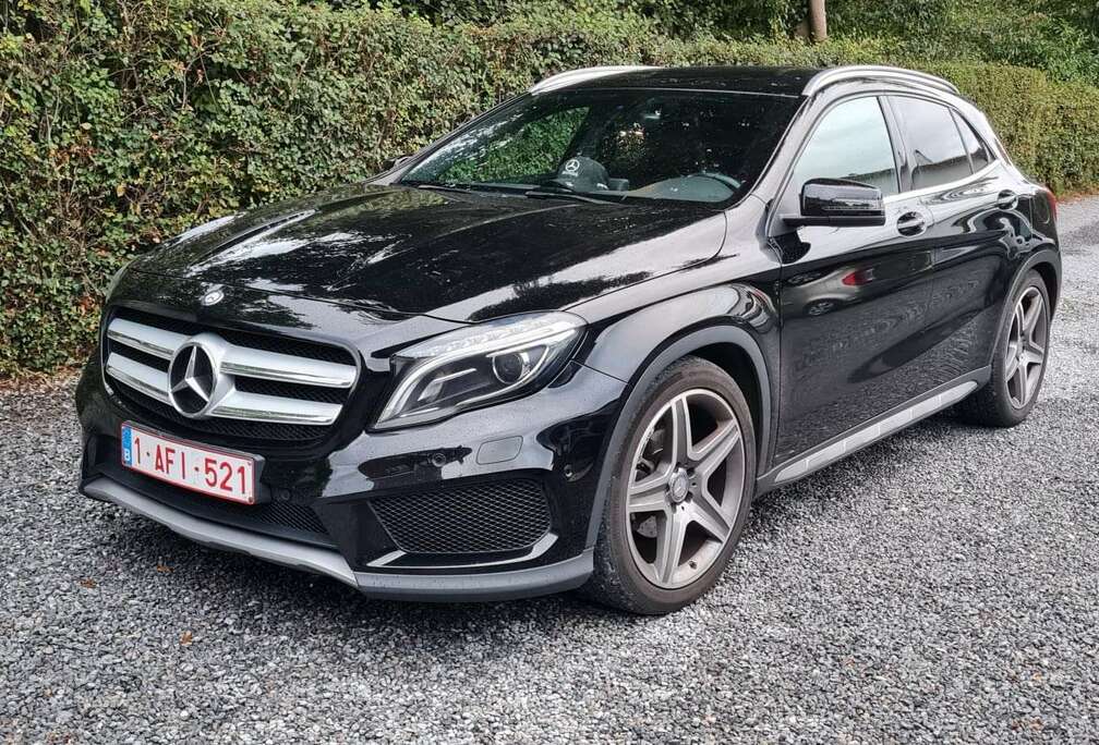 Mercedes-Benz (CDI) d 4Matic 7G-DCT AMG Line