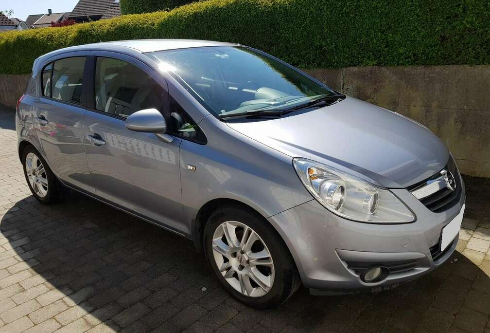 Opel Corsa Année 2008