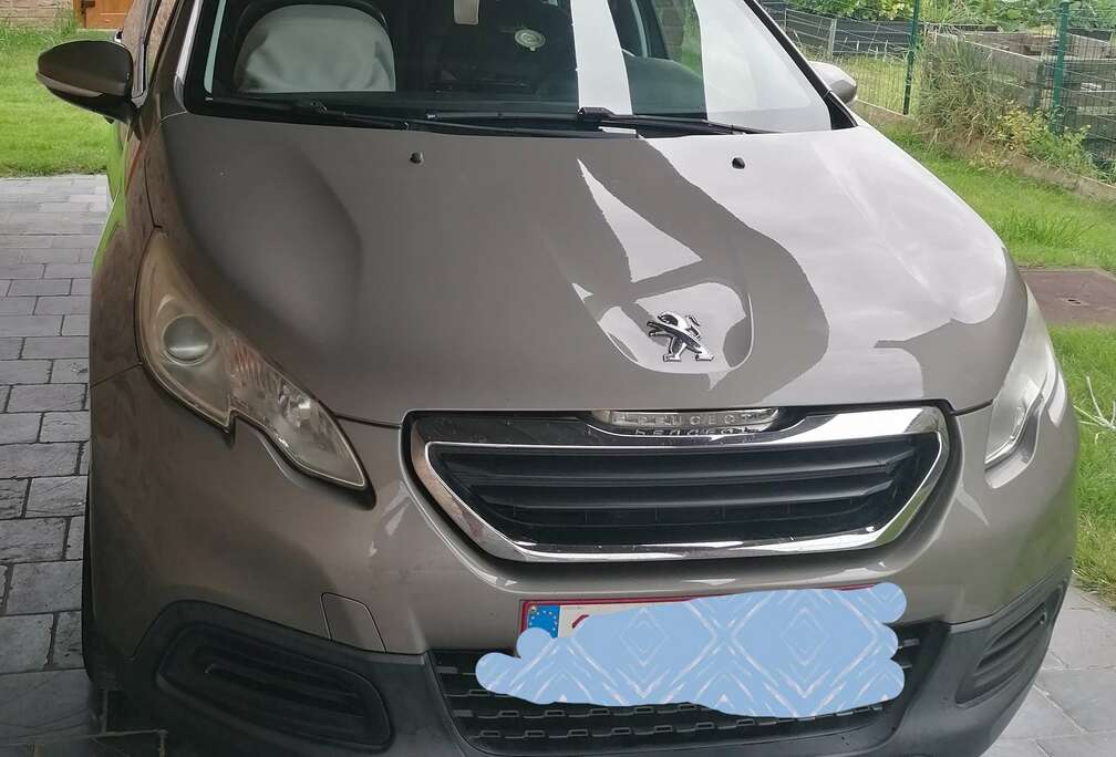 Peugeot 2008 1.2i PureTech Access