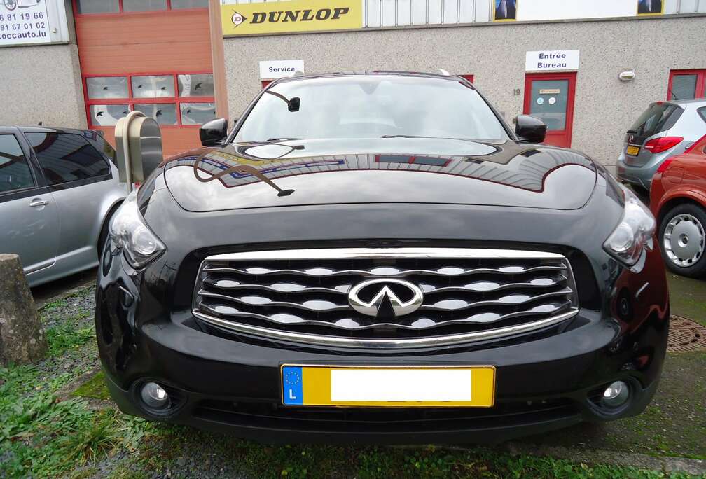 Infiniti 3.0 D V6 S