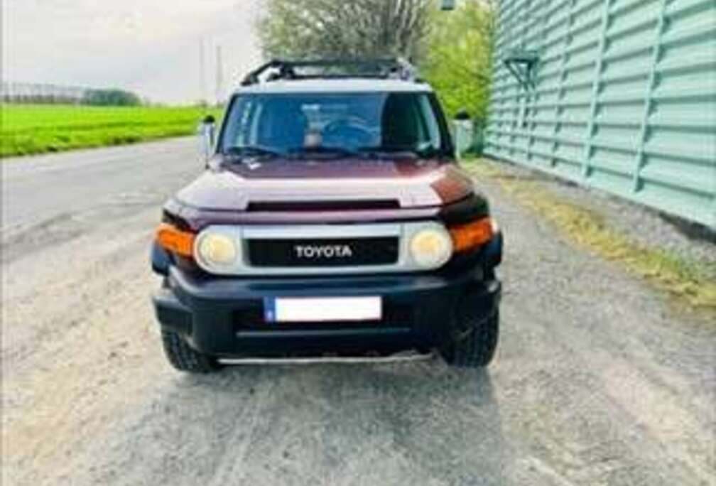 Toyota Full Option + LPG -2031