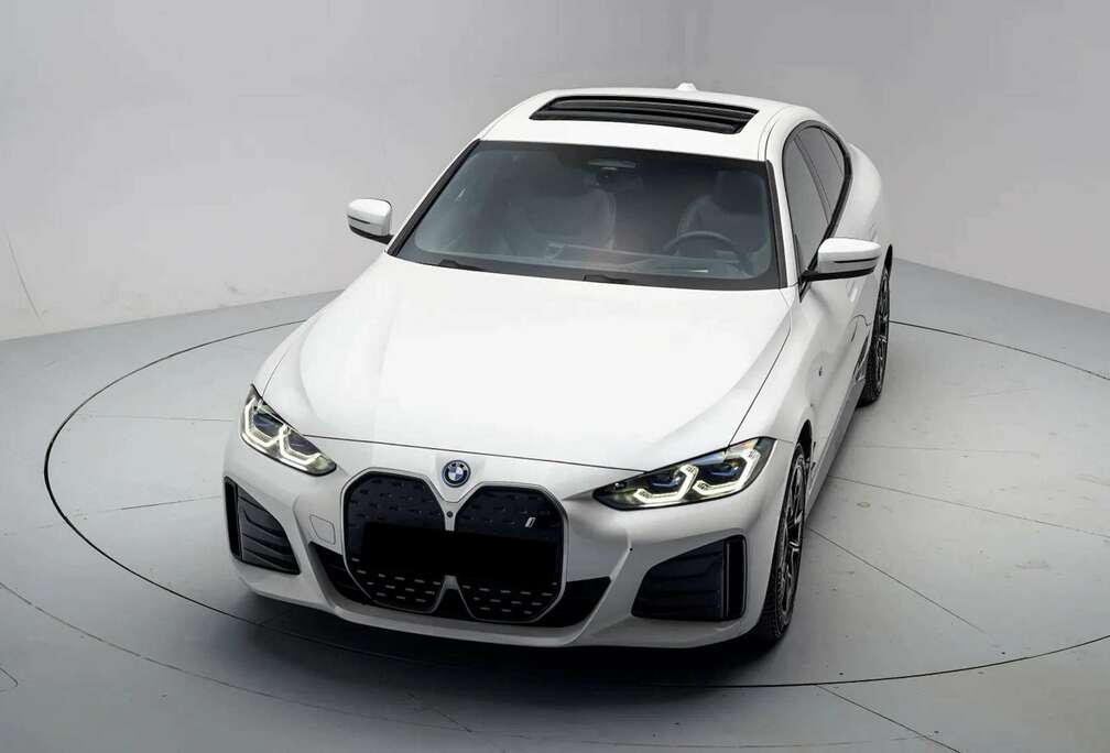 BMW eDrive40  M Sport  Shadowline  Pano  HUD  BTW