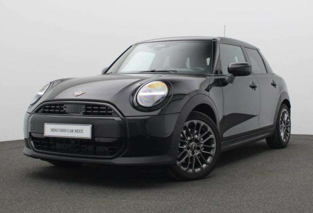 MINI NEW MODEL - AUTOMAAT - NAVI