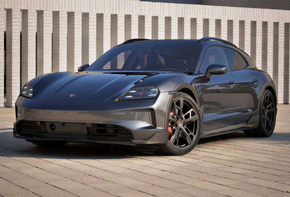 Porsche 4S CT FACELIFT OFFROAD/PANO/AIR/21\