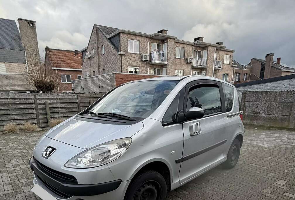 Peugeot 1.4i PRETE  TRE IMMATRICULÉ