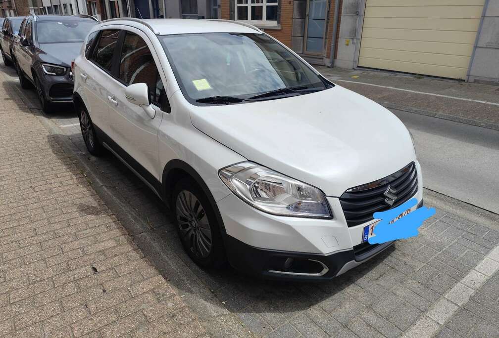 Suzuki 1.6 VVT 120 ch 4x4 Allgrip Style CVT