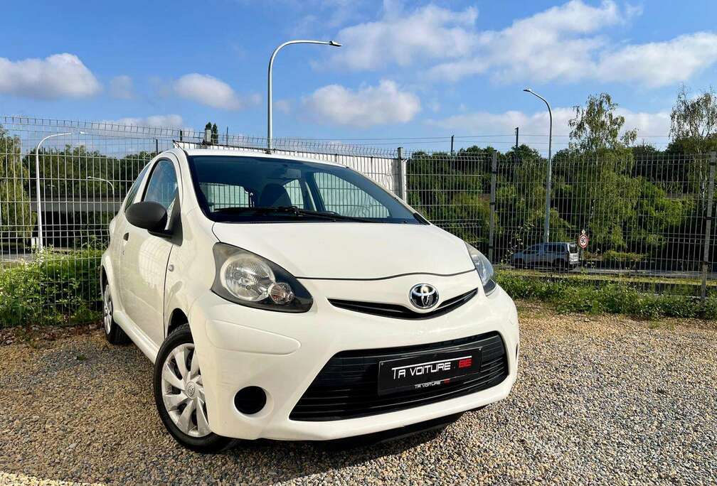 Toyota Aygo 1.0i Active RADIO-MP3-JACK/GARANTIE/PRET-A-IMMAT
