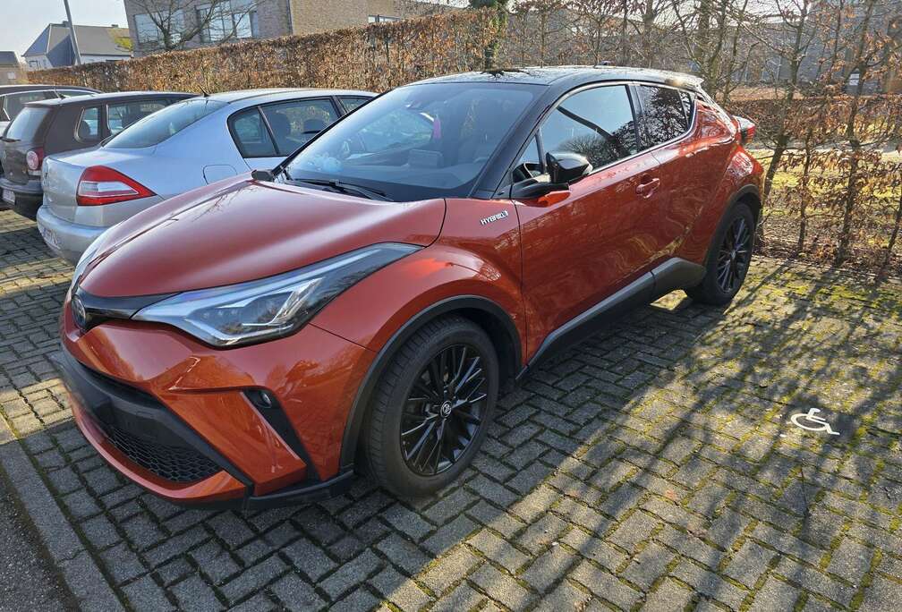 Toyota C-HR 2.0 Hybrid Orange Edition
