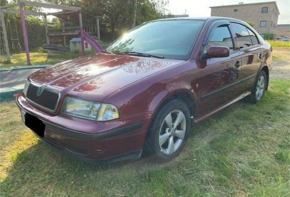 Skoda Octavia 1.6 GLX