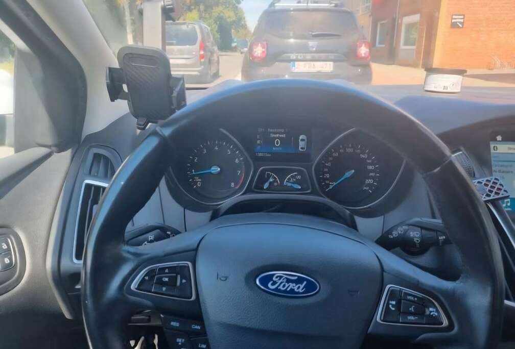 Ford Focus Turnier 1.0 EcoBoost Start-Stopp-System COOL