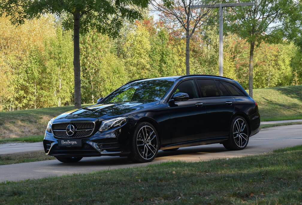 Mercedes-Benz 4Matic+ T / Obsidian Black / 1st Owner