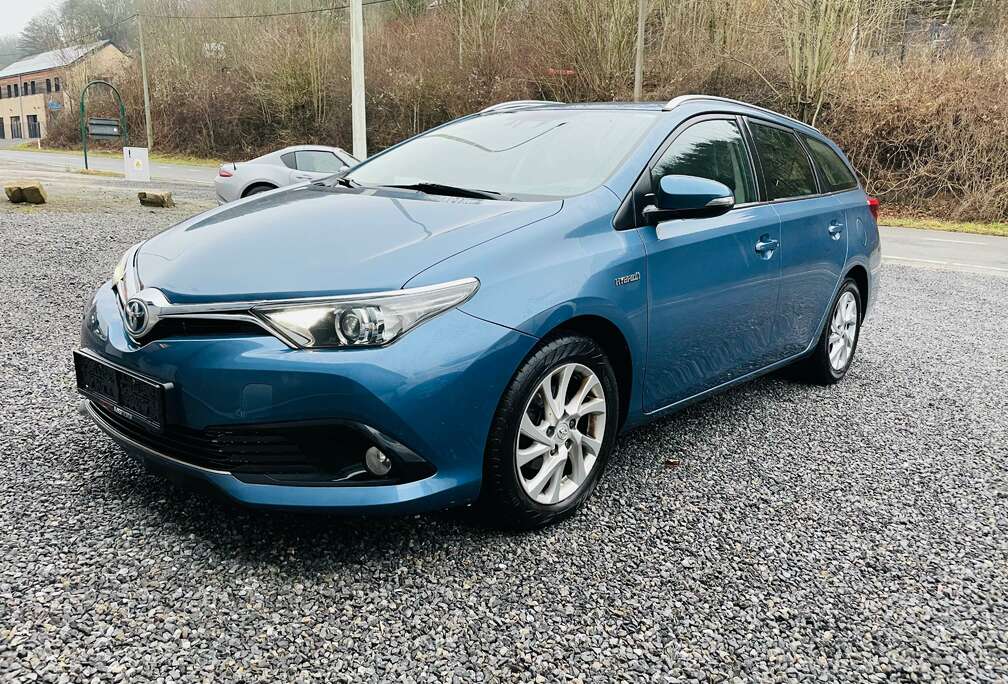 Toyota Auris SW HEV 1.8i HSD Comfort
