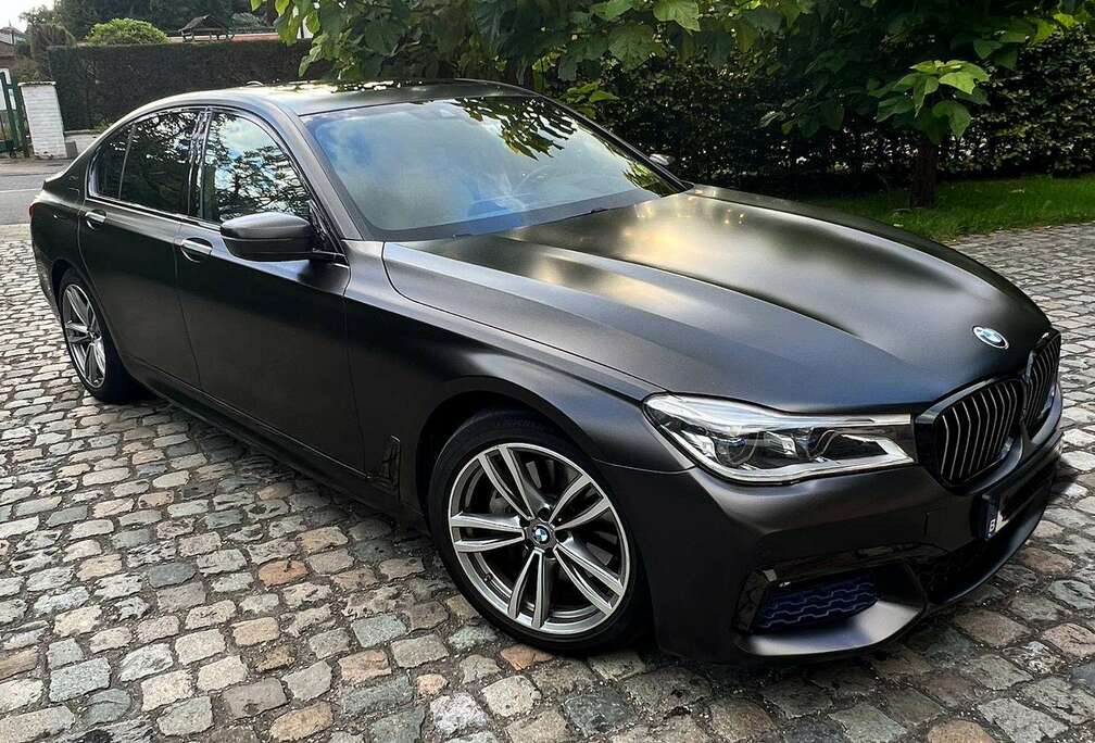 BMW 740e iPerformance full option