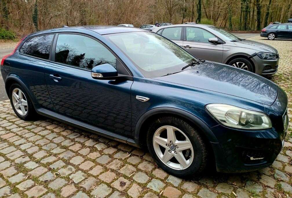 Volvo 1.6 D DRIVe Kinetic