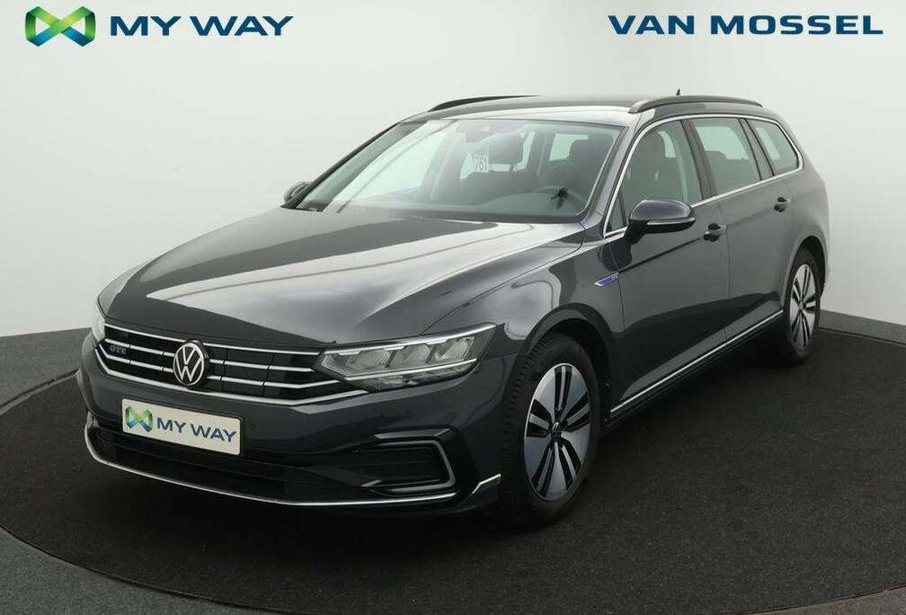 Volkswagen Passat GTE 1.4eHybrid PHEV DSG / NAVI / APP CONNEC