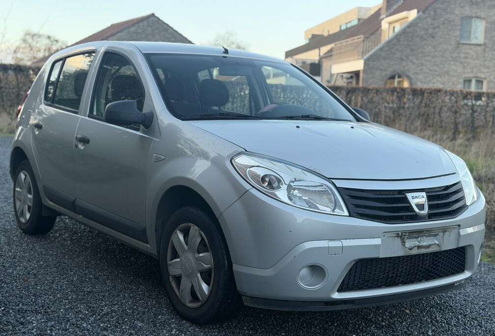 Dacia DACIA SANDERO 2012  1.2 BENZINE  AIRCO  GEKEURD