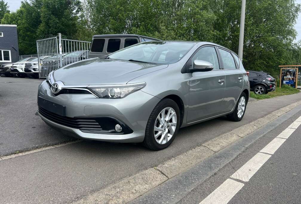 Toyota 1.2 Turbo Lounge Multidrive S AUTOMATIQUE GPS CAMÉRA GARANTIE CRÉDIT 100%