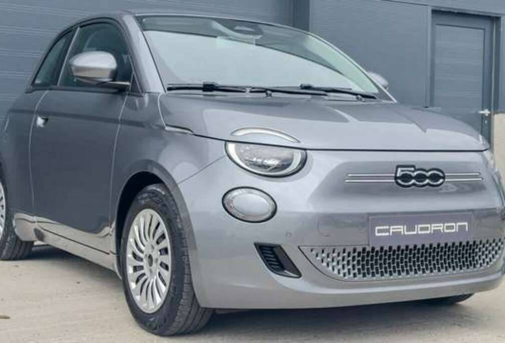 Fiat LONG RANGE 300km / Camera / Carplay / Zetelverw.