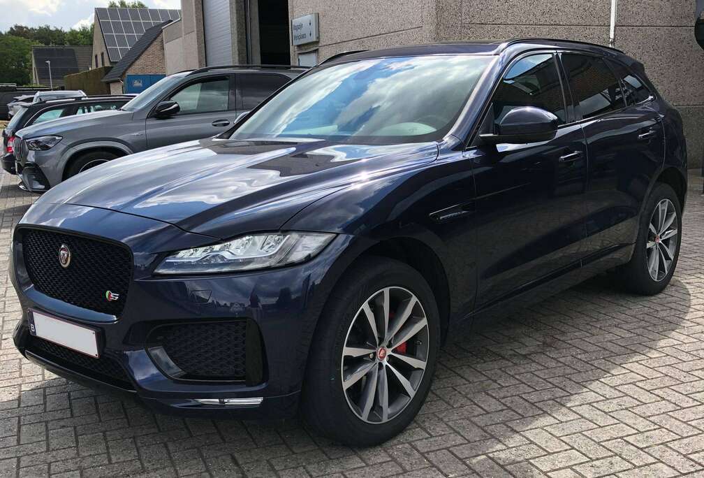 Jaguar F-Pace 3.0 D V6 AWD Prestige