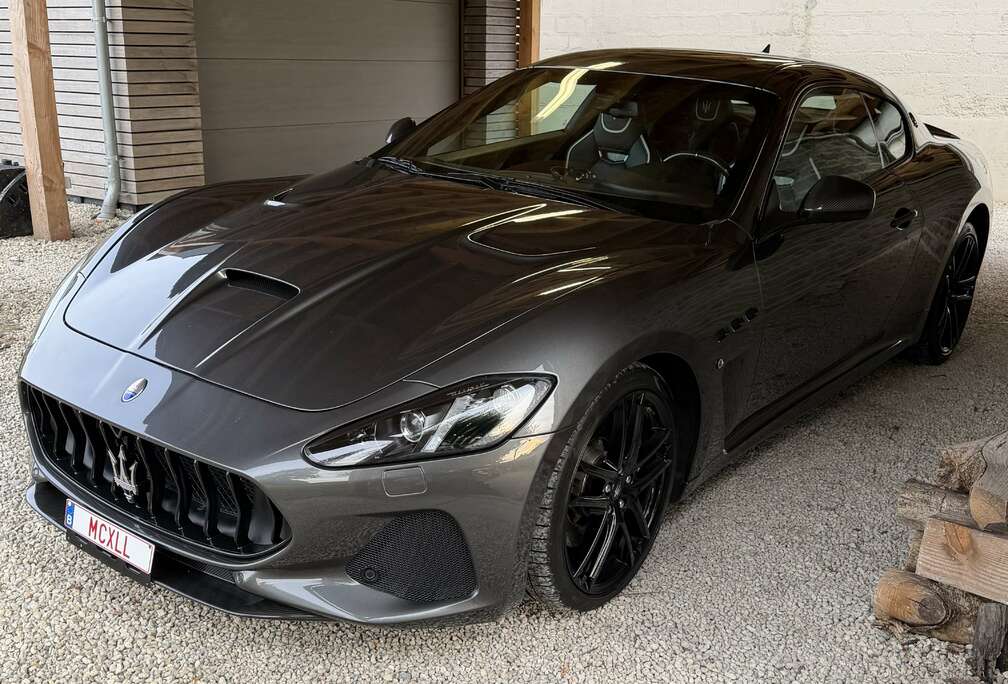 Maserati MC 4.7i V8 carbone garantie Maserati