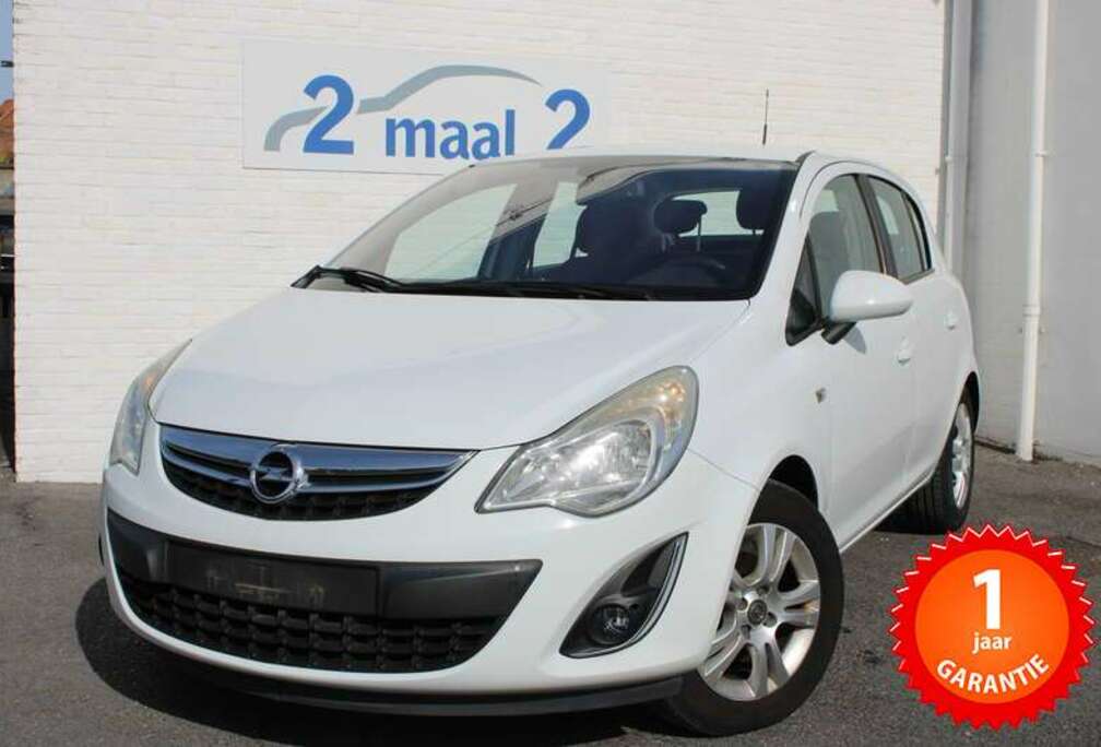 Opel Corsa 1.4i Black Edition