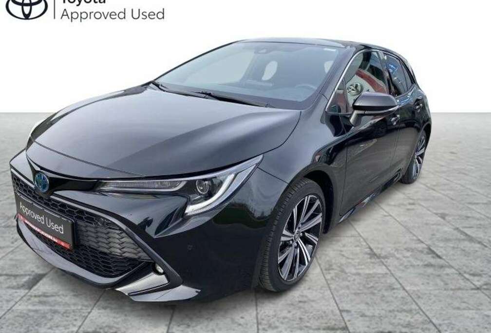 Toyota 1.8 HYBRID STYLE + TECH PACK