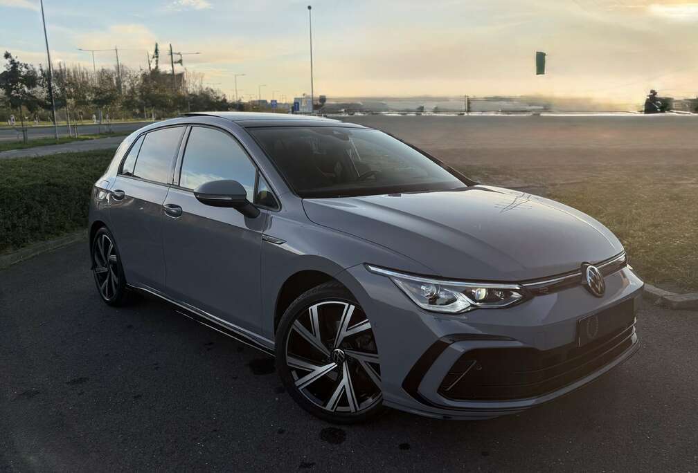 Volkswagen 8*R-LINE*FULL*PANO*HUD*HARMAN*VOLANTCHAUF*KITHIVER