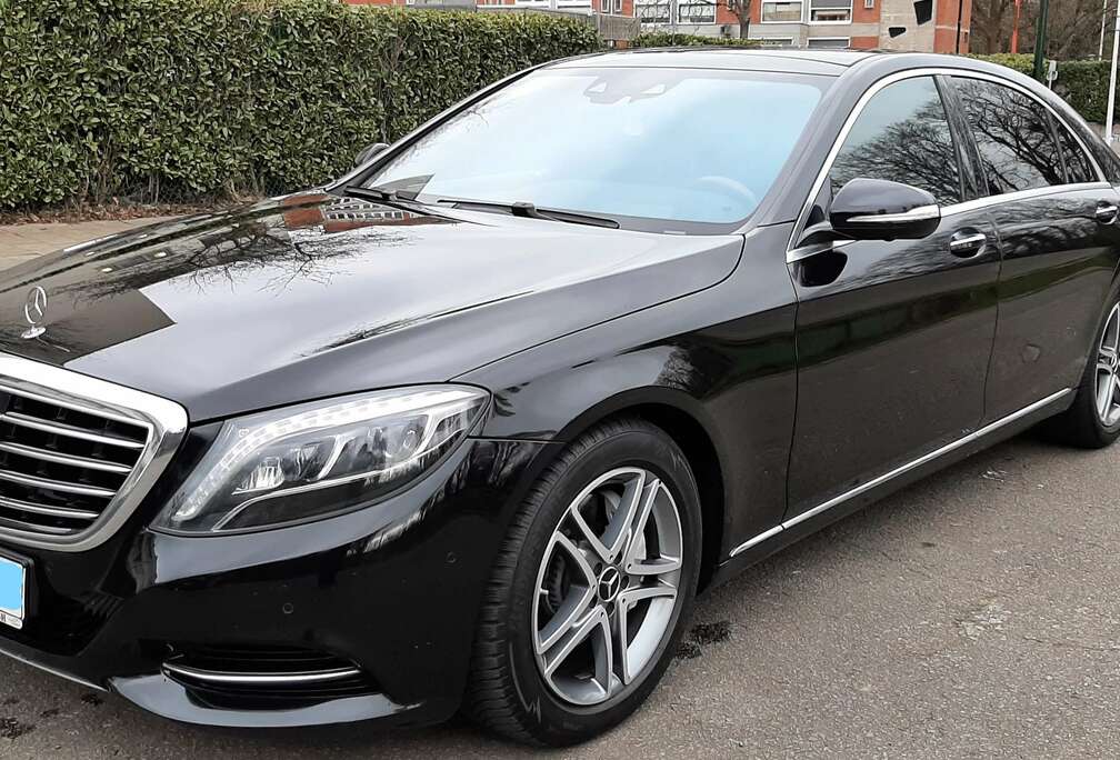 Mercedes-Benz d 4Matic 9G-TRONIC