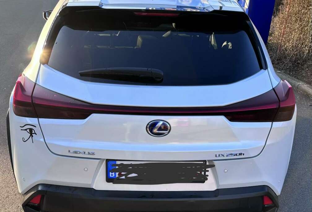 Lexus UX 250h 2.0i AWD Executive Line